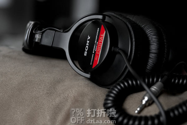 Sony 索尼 MDR-V6 经典款专业监听耳机 5.3折 海淘转运到手约￥450 中亚Prime会员免运费到手￥456